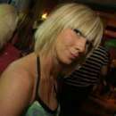 Join Debee from Morgantown, WV for a Flirty and Fun Cam Experience!