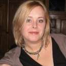 Join Genni for an Unforgettable Swinging Experience